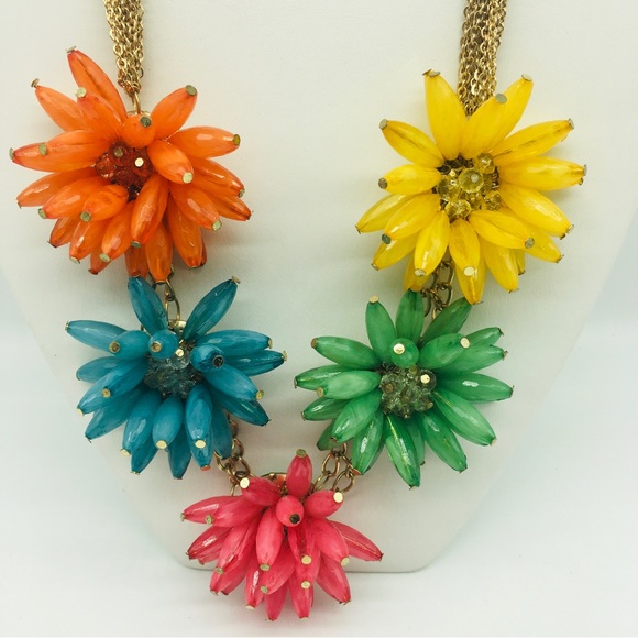 Pretty Colorful Flower Statement Necklace 23" - Picture 4 of 4